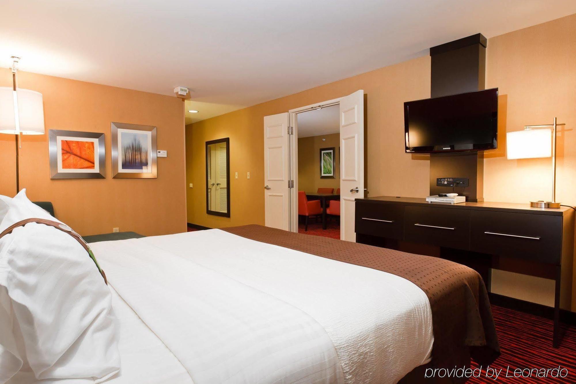 Holiday Inn Colorado Springs - Airport By Ihg Oda fotoğraf