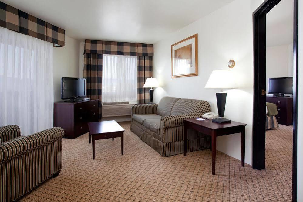 Holiday Inn Colorado Springs - Airport By Ihg Dış mekan fotoğraf